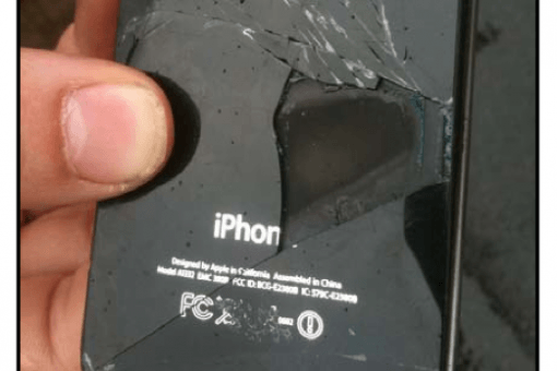 Defektes iPhone wird im Flugzeug gelöscht