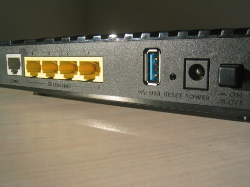 VMG1312-B30A Switch, USB 2.0