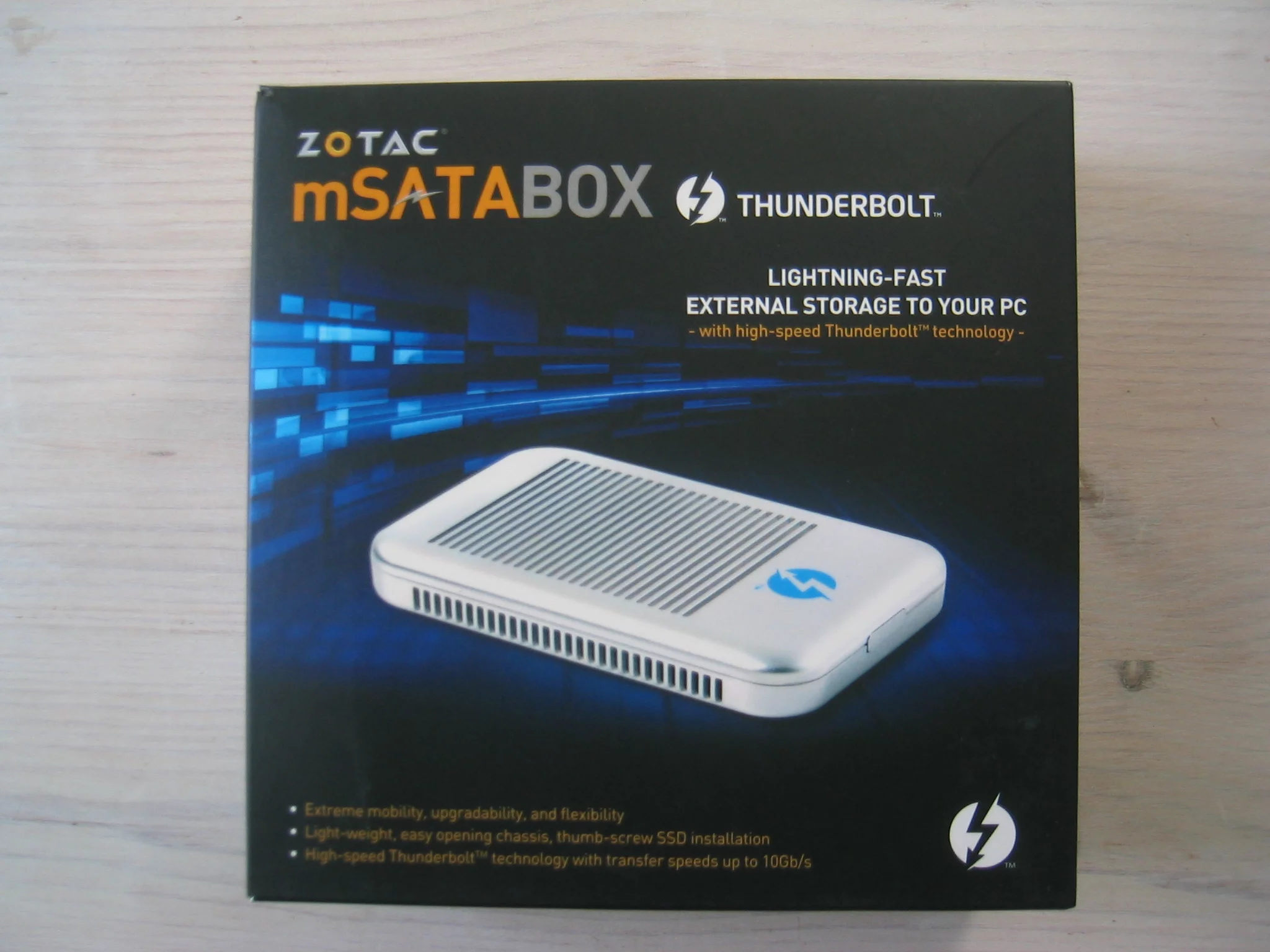 Review: Zotac mSATABOX Thunderbolt SSD RAID Gehäuse im Test