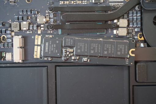 MacBook Air Ausbau der originalen SSD