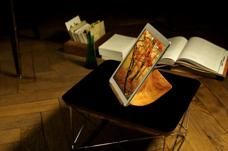 Der andere, funktionale und stylishe iPad Stand: Yohann