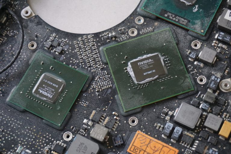 Apple will ab 2020 eigene Chips statt Intel Prozessoren verwenden
