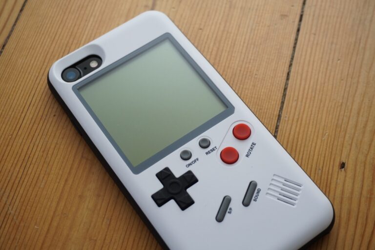 iPhone GameBoy Hülle: Für Tetris den ganzen Tag!